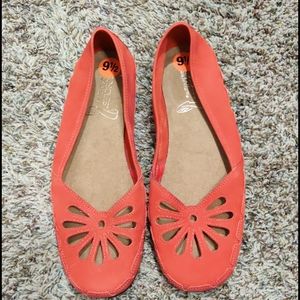 Brand New Aerosoles Stitch N Turn Shoes